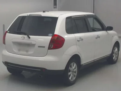 Mazda VERISA