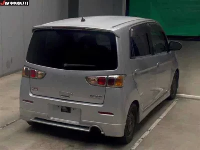 Daihatsu MAX