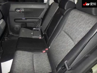 Toyota COROLLA RUMION