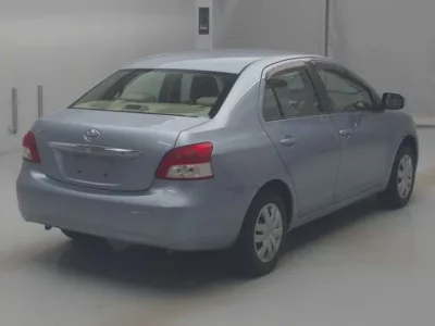 Toyota BELTA