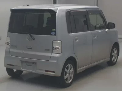 Toyota PIXIS SPACE