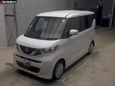 Nissan ROOX
