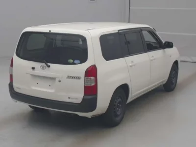 Toyota SUCCEED