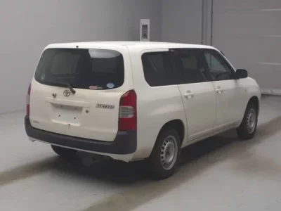 Toyota SUCCEED