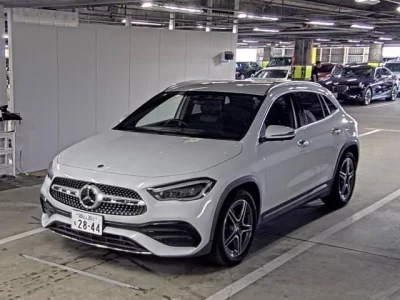 Mercedes-Benz GLA CLASS