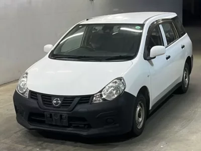 Nissan AD