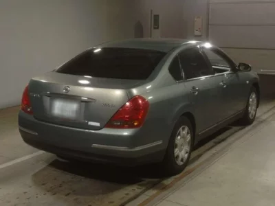 Nissan TEANA