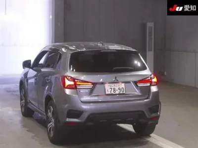 Mitsubishi RVR