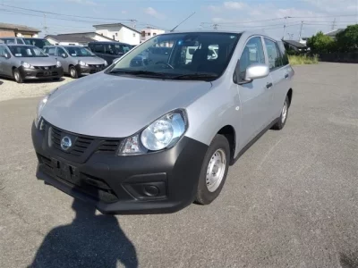 Nissan AD