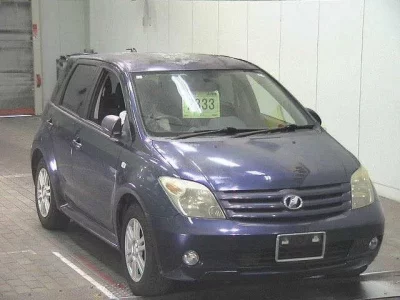 Toyota IST