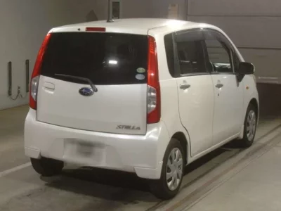 Subaru STELLA