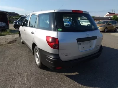 Nissan AD