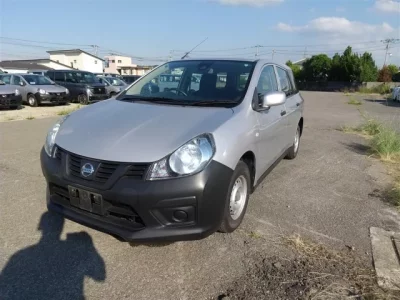 Nissan AD