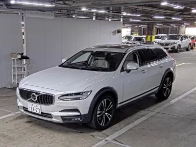 Volvo V90