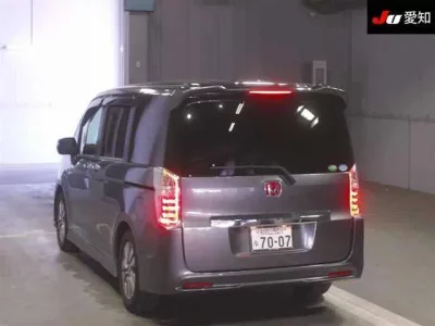 Honda STEP WAGON