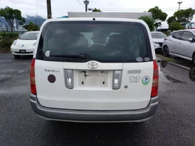 Toyota SUCCEED