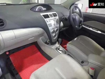 Toyota BELTA