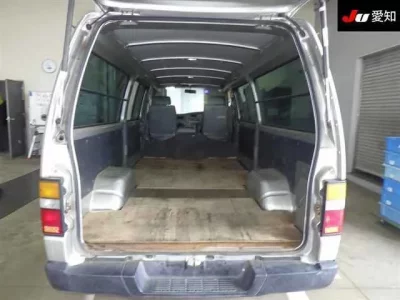 Nissan CARAVAN VAN