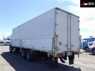 Hino PROFIA