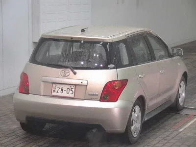 Toyota IST