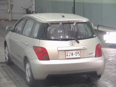 Toyota IST