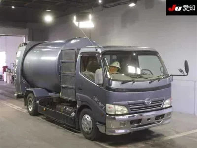 Hino DUTRO