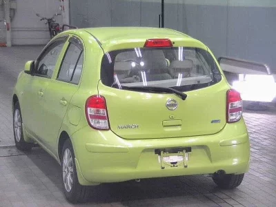 Nissan MARCH