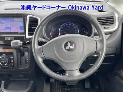 Mitsubishi DELICA D2