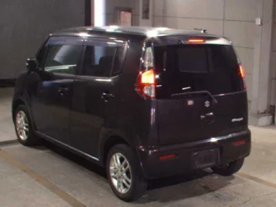 Suzuki MRWAGON