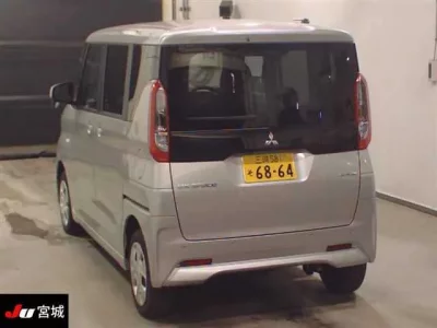 Mitsubishi EK SPACE