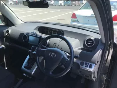Toyota COROLLA RUMION