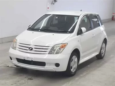 Toyota IST