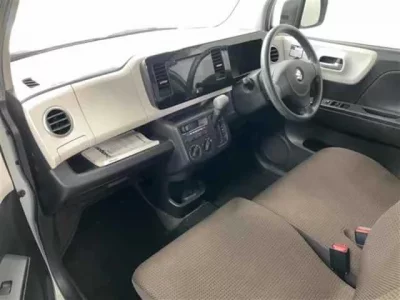 Suzuki MRWAGON