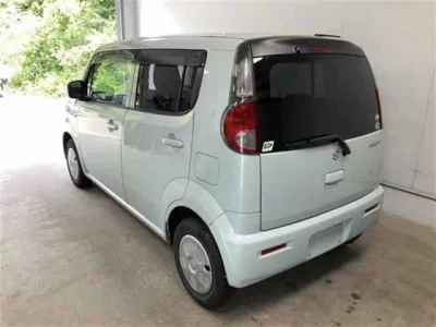 Suzuki MRWAGON