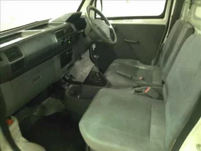 Nissan CLIPPER TRUCK