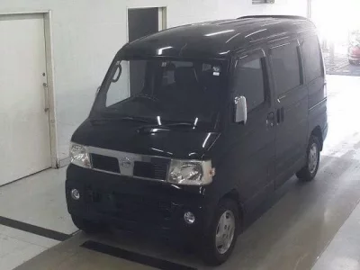 Nissan CLIPPER RIO
