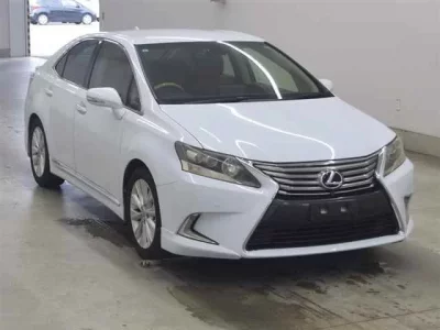 Lexus HS