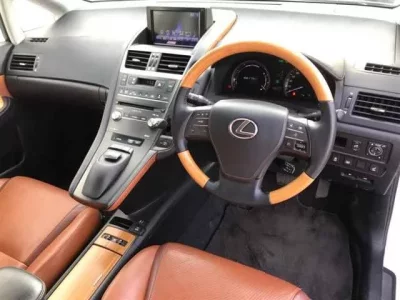 Lexus HS