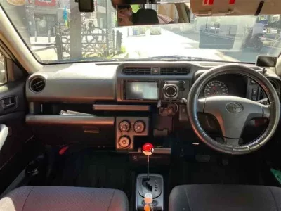 Toyota SUCCEED