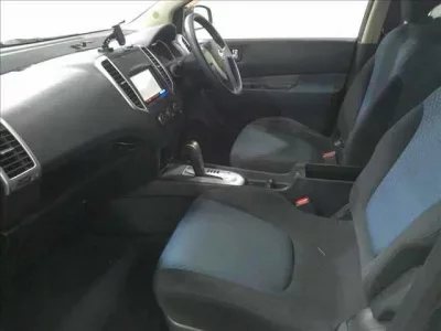 Nissan WINGROAD