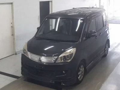 Mitsubishi DELICA D2
