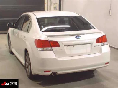 Subaru LEGACY B4