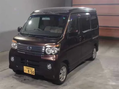 Daihatsu Atrai Wagon