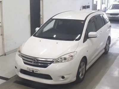 Nissan LAFESTA