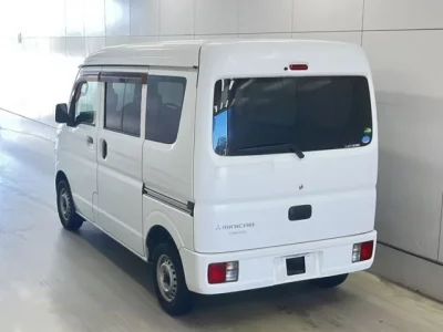 Mitsubishi MINICAB VAN