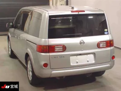 Nissan LAFESTA