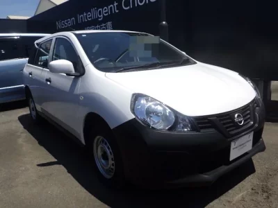 Nissan AD