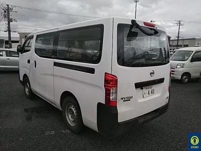 Nissan CARAVAN VAN