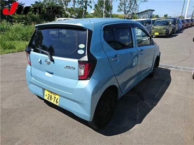 Daihatsu MIRA E S