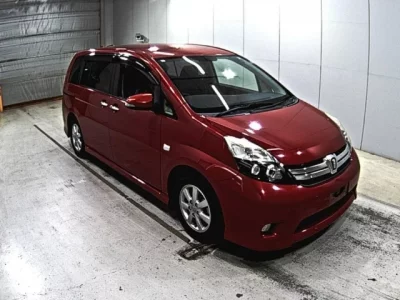Toyota ISIS